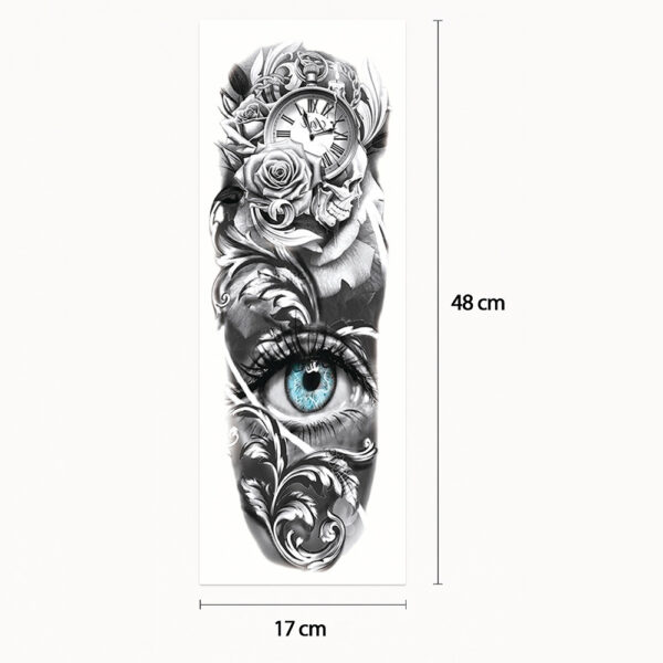 Tatouage sleeve œil bleu